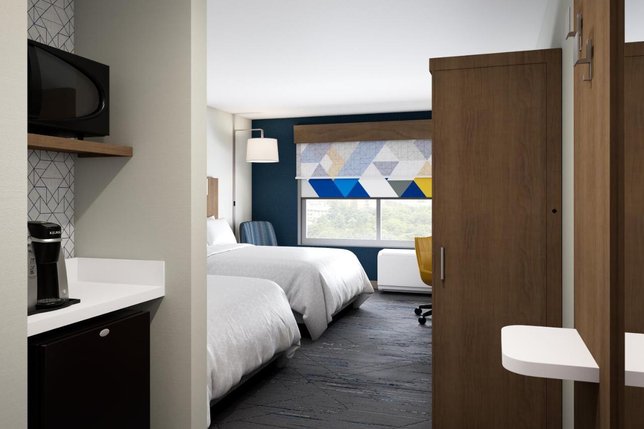 Holiday Inn Express & Suites Central Omaha By Ihg מראה חיצוני תמונה