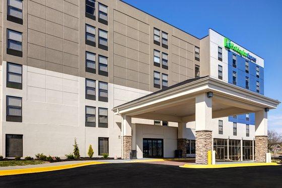 Holiday Inn Express & Suites Central Omaha By Ihg מראה חיצוני תמונה