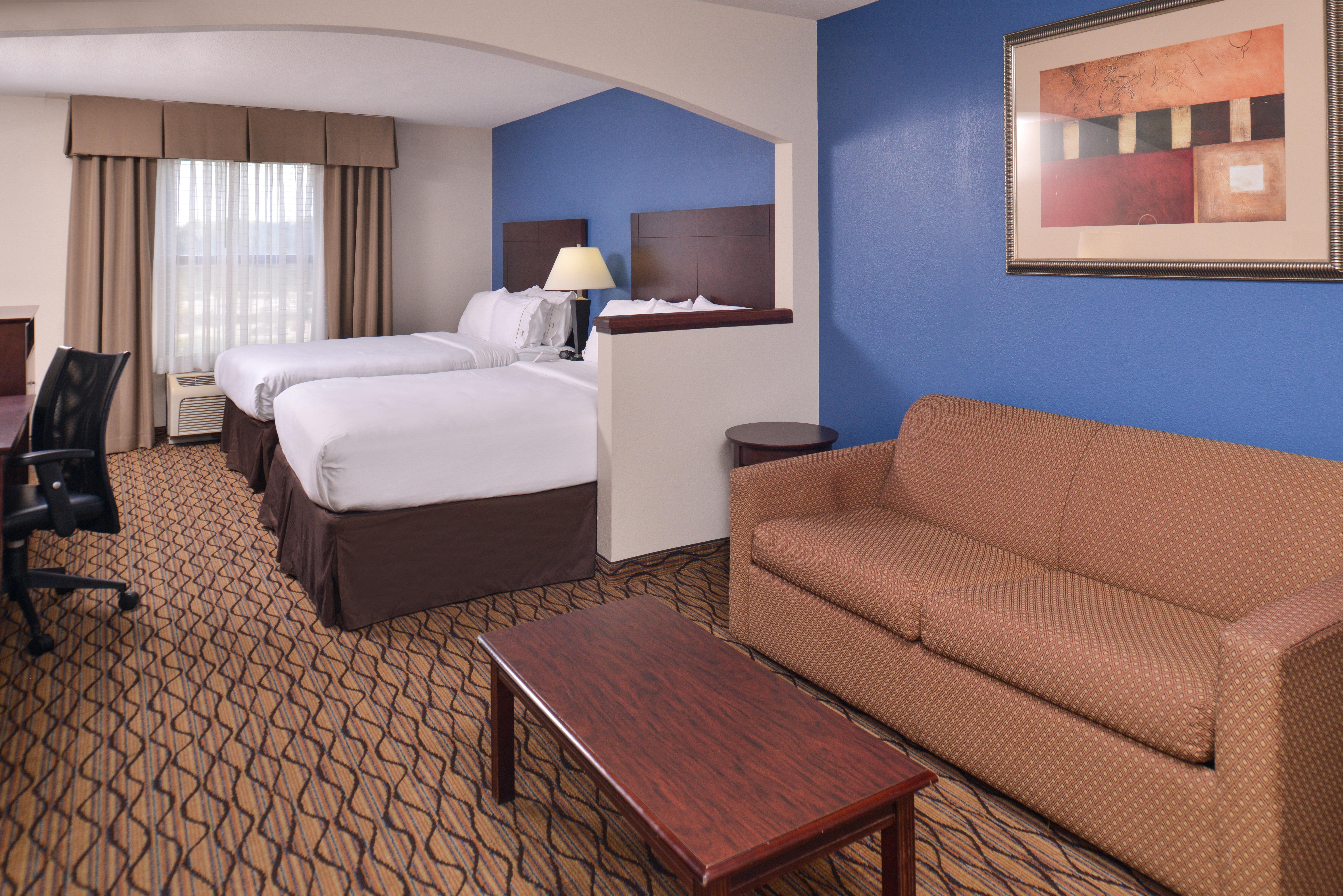 Holiday Inn Express & Suites Central Omaha By Ihg מראה חיצוני תמונה